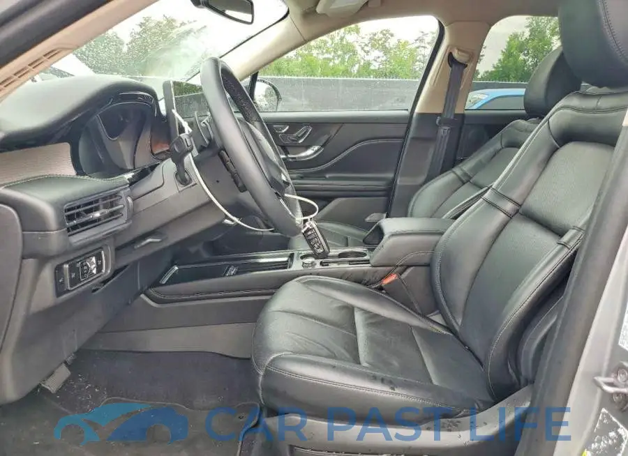 5LMCJ2CAXPUL22800# 7