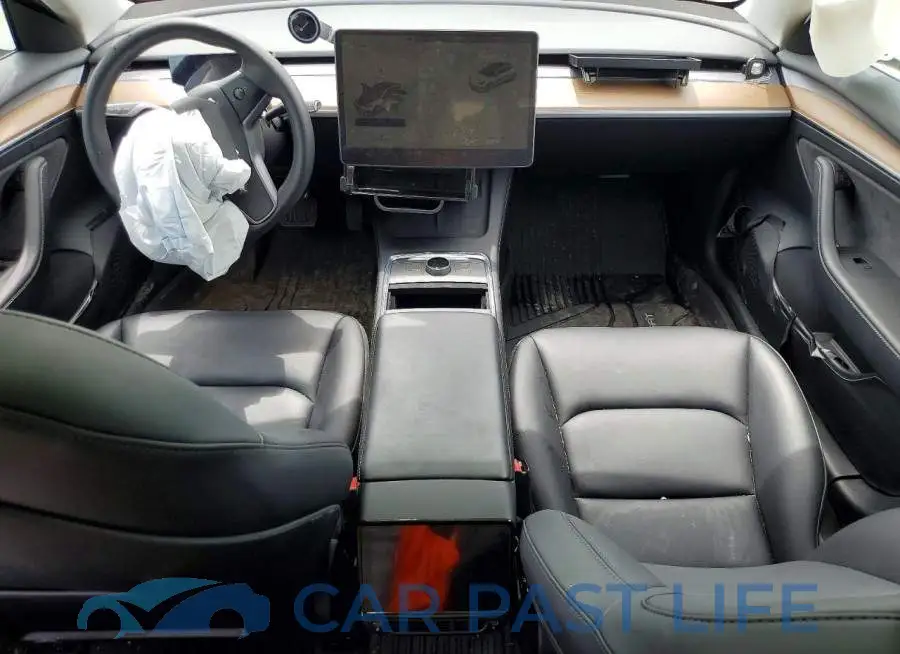 5YJ3E1EA1PF496010# 8