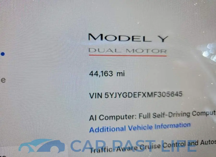 5YJYGDEFXMF305645# 9