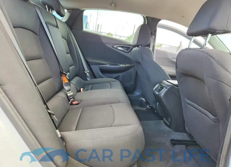 1G1ZD5ST0PF169516# 10