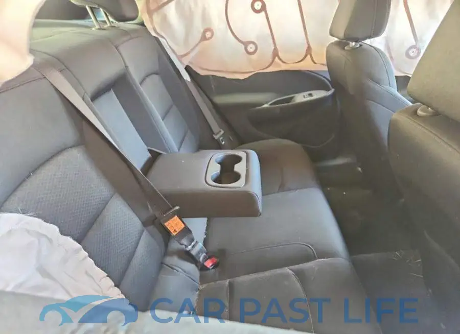 1G1ZD5STXSF155356# 10