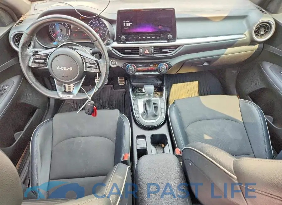 3KPF54AD0PE540888# 8