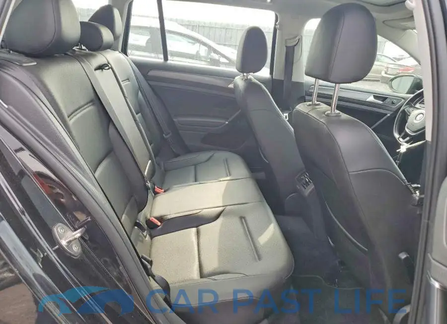 3VW117AU7JM754536# 10