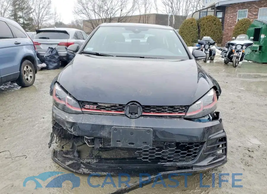3VW5T7AU9MM005849# 5