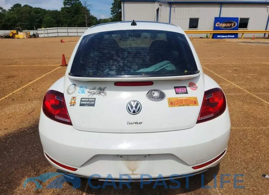 3VWJD7AT4JM710556# 6