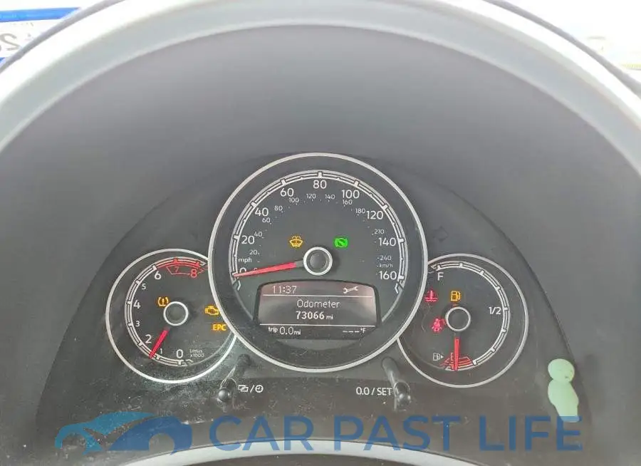 3VWJD7AT4JM710556# 9