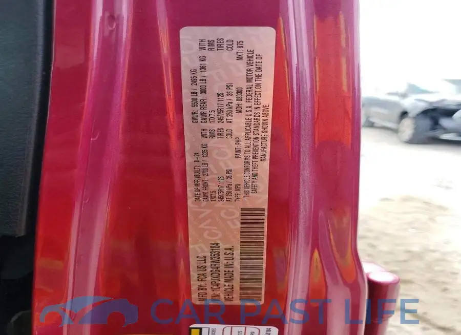 1C4PJXDG4RW353184# 13