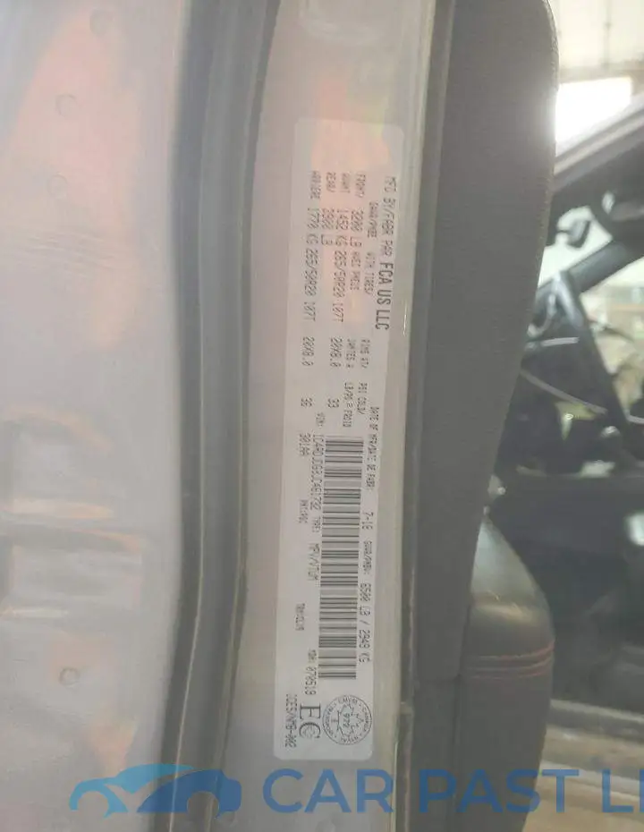1C4RDJDG8JC461732# 13