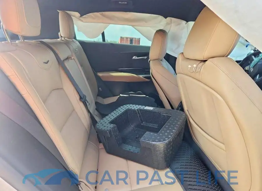 1GYAZAR48RF120896# 11