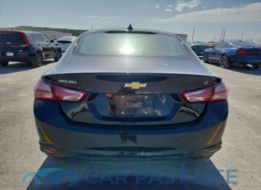 1G1ZD5ST2KF139782# 6