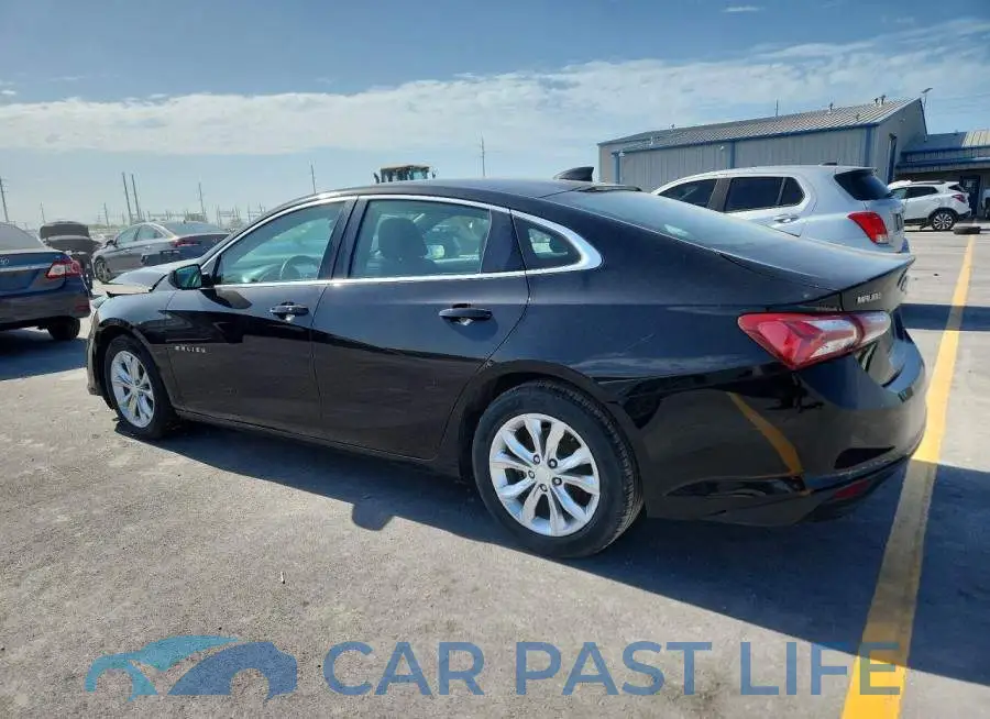 1G1ZD5ST2KF139782# 2