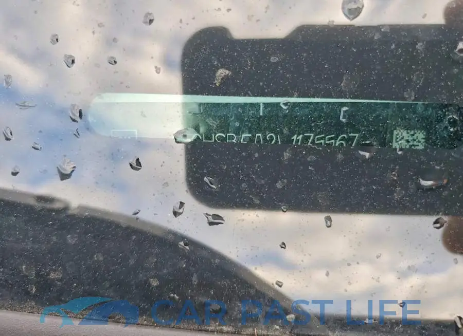 1GCHSBEA2L1175567# 12