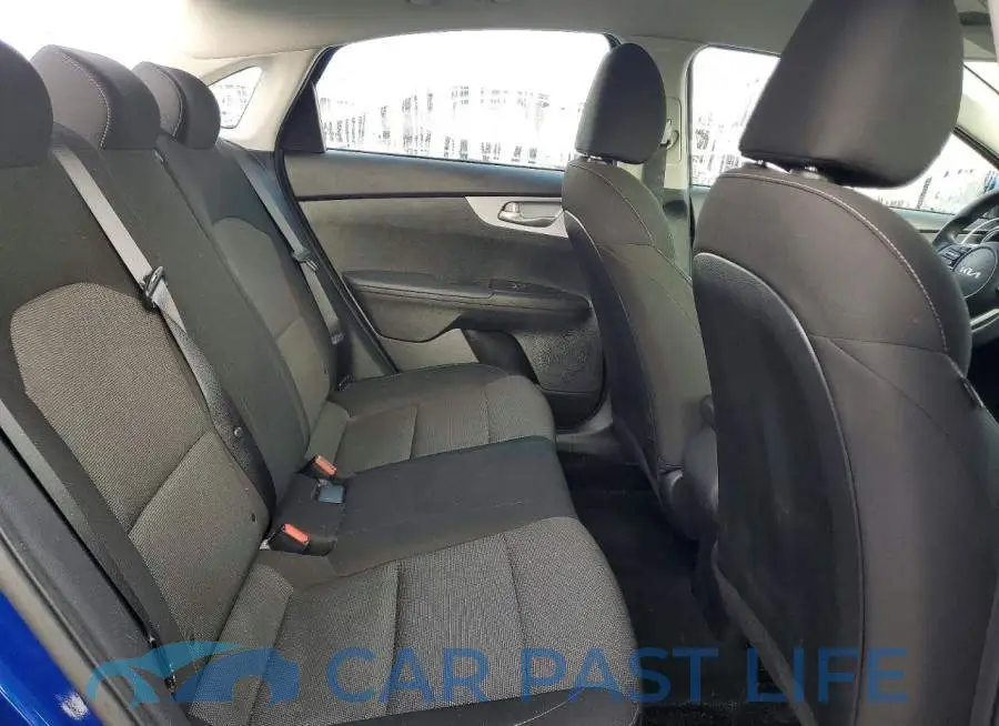 3KPF24AD3PE517615# 10