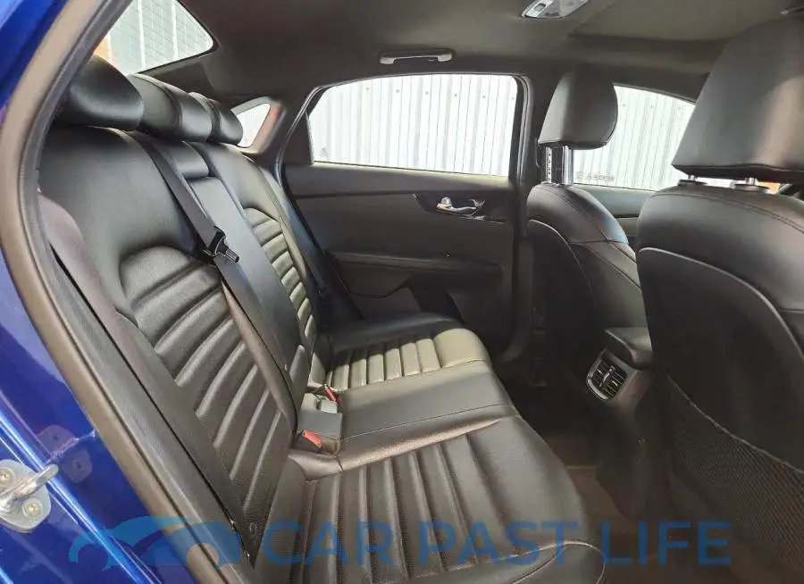 3KPF44AC2ME313837# 10