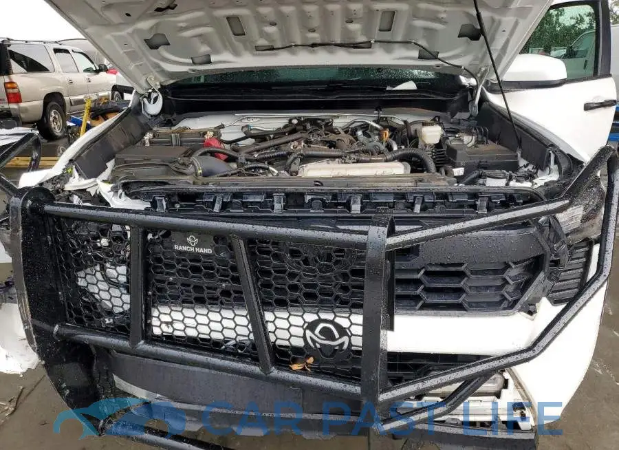 3TYLB5JN1RT013045# 11