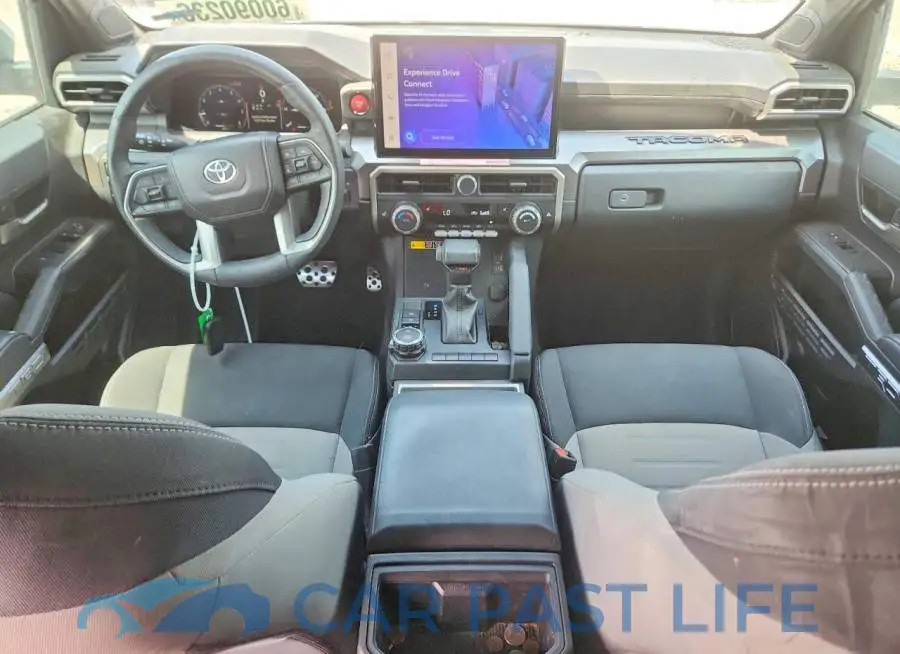 3TYLB5JN6RT060524# 8