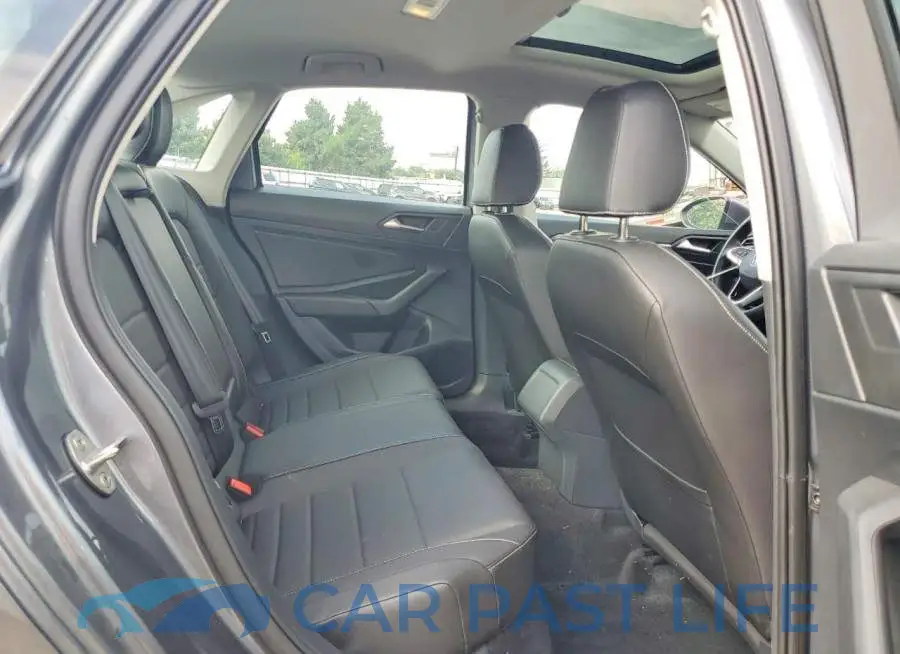 3VW7M7BU9PM055482# 10