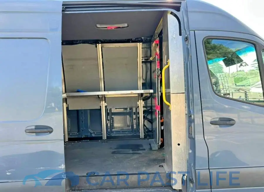 WD4PF1CDXKP134242# 9