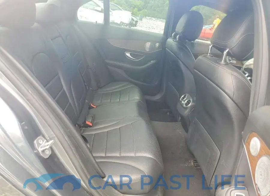 WDDWF8EB8KR481542# 10