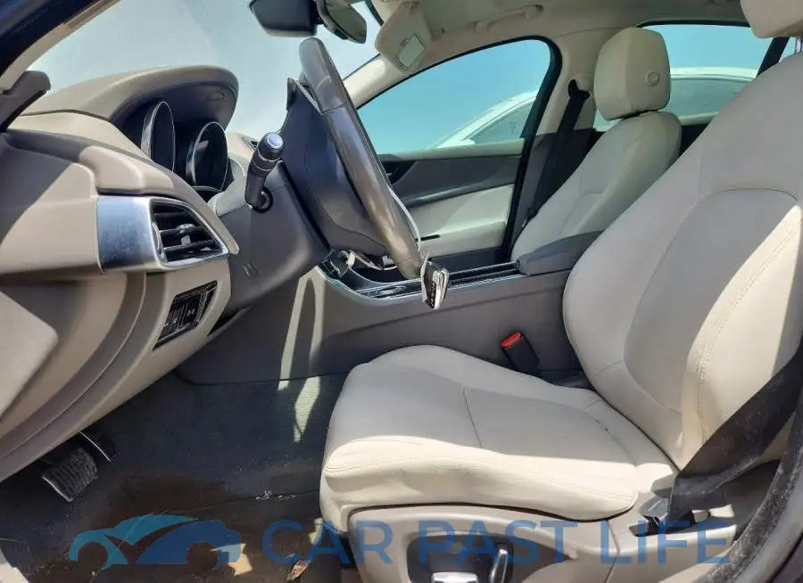 SAJAD4GX8KCP49070# 7