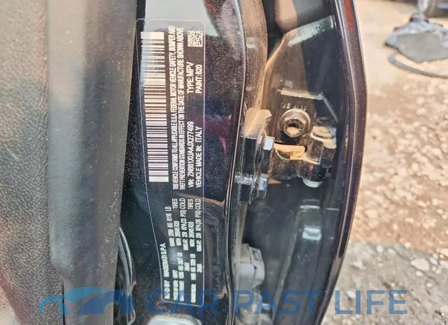 ZN661XUA4JX277499# 14