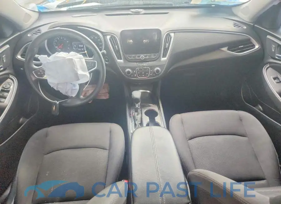 1G1ZD5ST5RF231530# 8