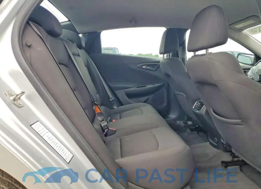1G1ZD5ST6NF115084# 10