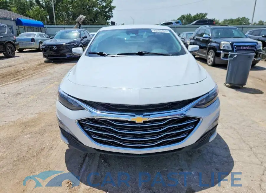 1G1ZD5ST6PF131692# 5