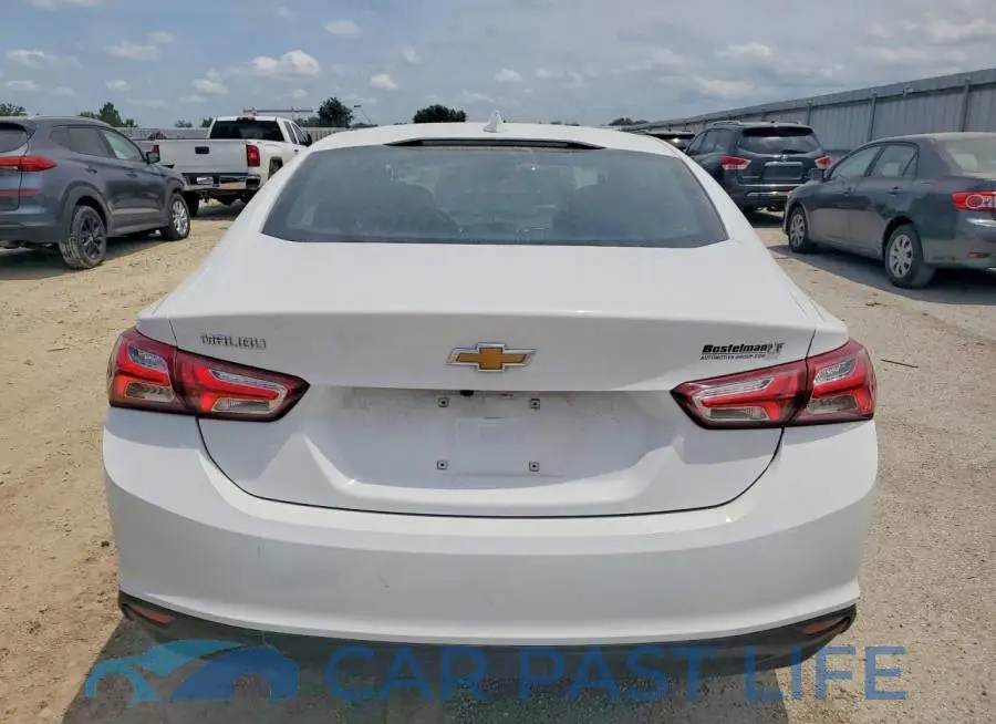 1G1ZD5ST9NF122675# 6