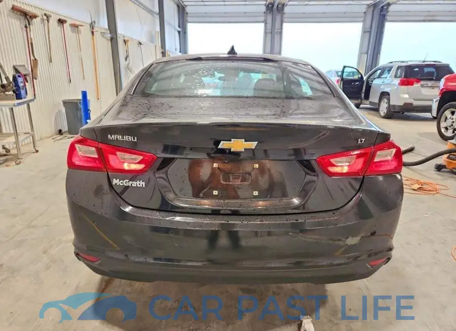 1G1ZD5ST9RF196457# 6
