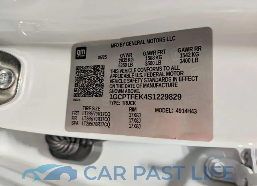 1GCPTFEK4S1229829# 12