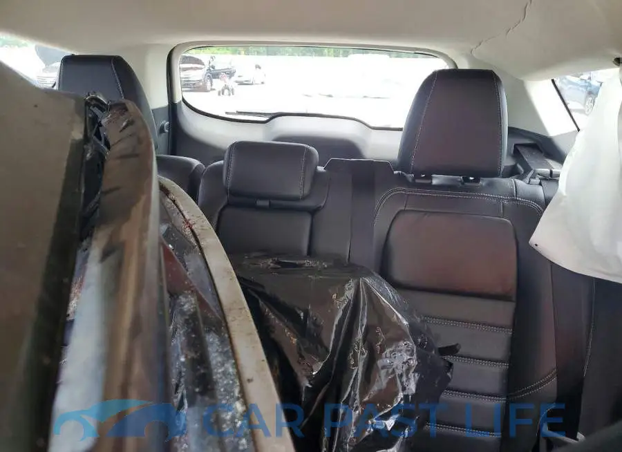 1FMCU9J94KUA29740# 10