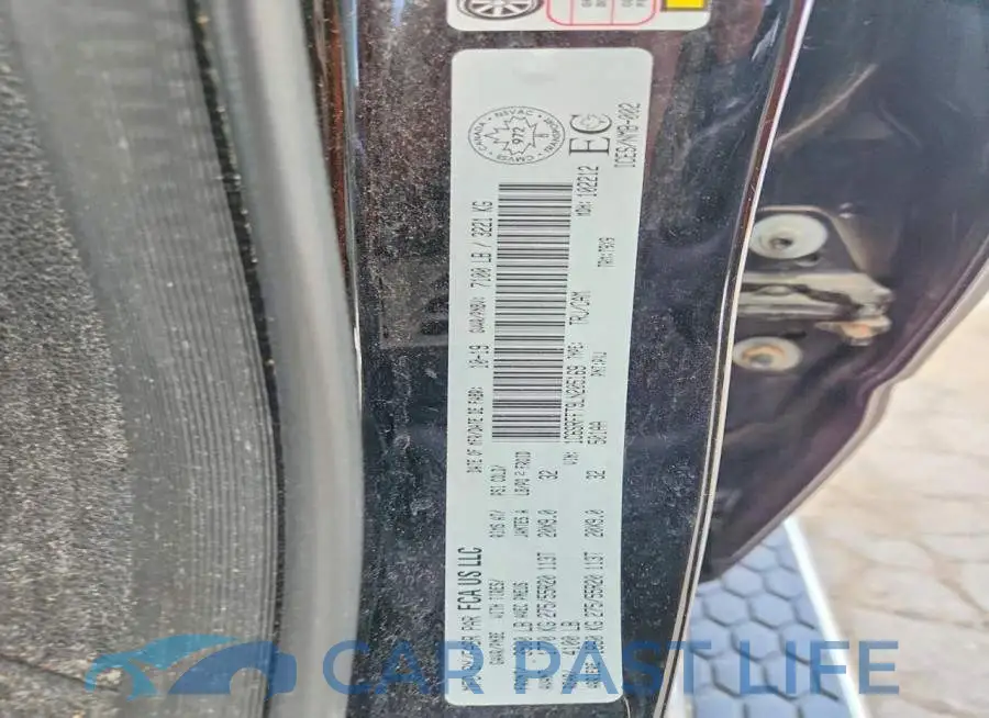1C6SRFFT9LN205169# 12