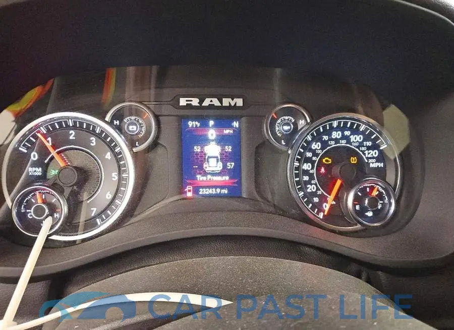 3C6UR5CJ4RG356864# 9