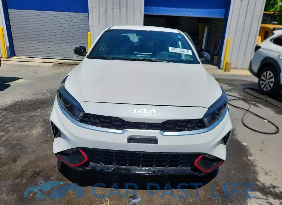 3KPF54AD2PE606017# 5