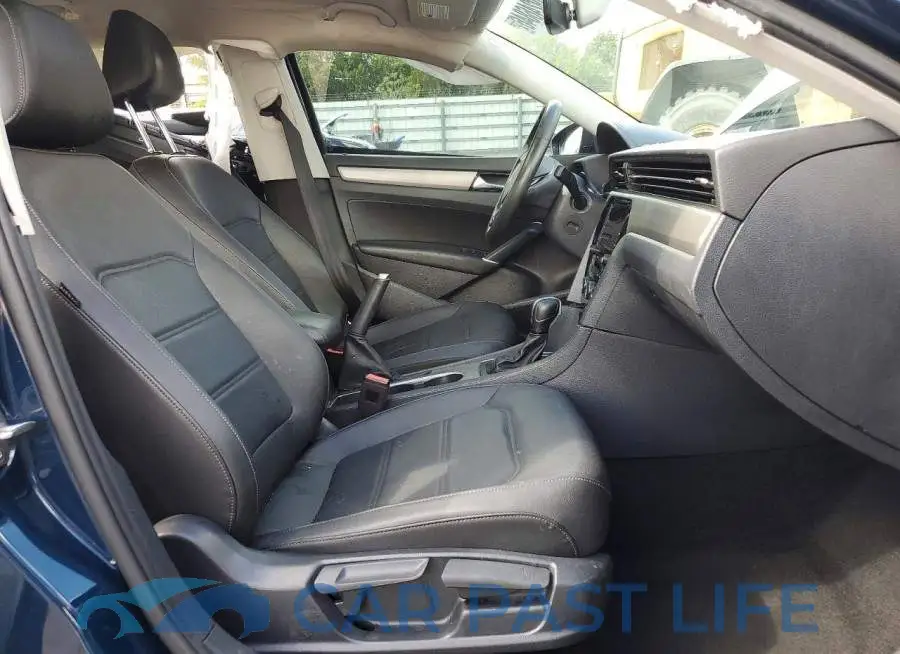 1VWSA7A37NC008543# 7