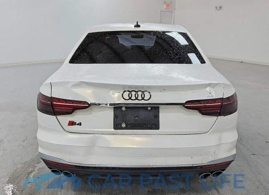 WAUB4AF44MA020391# 6