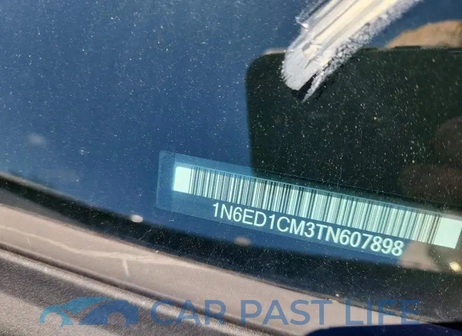 1N6ED1CM3TN607898# 12