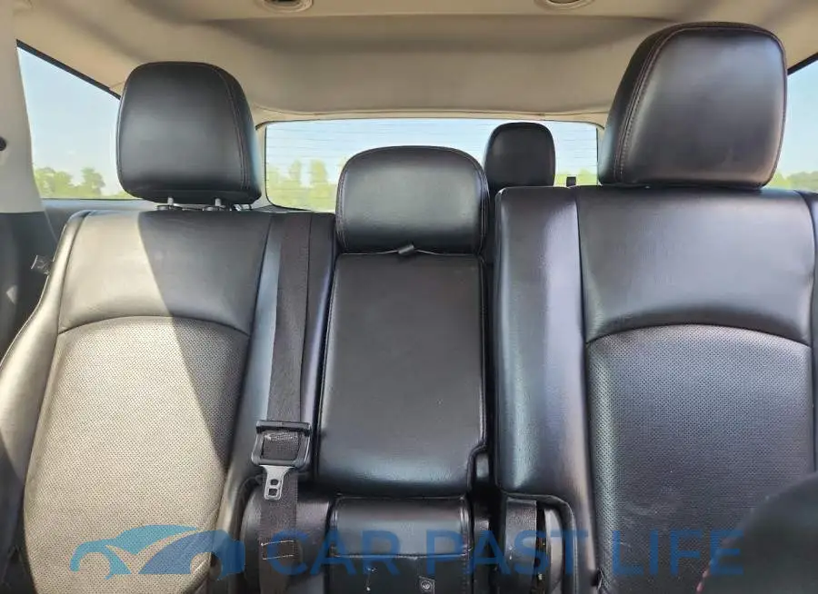 3C4PDCEG3JT380790# 10