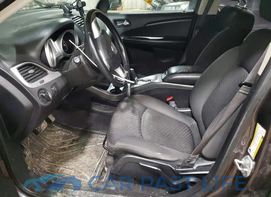 3C4PDDAG4JT512774# 7