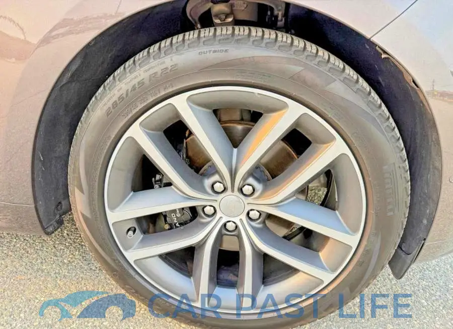 SAL1L9FUXPA154724# 13