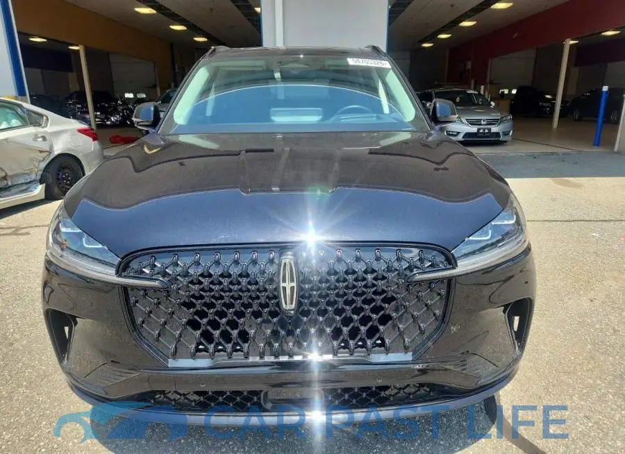 5LM5J7XC8TGL11255# 5