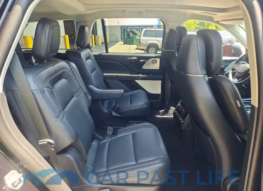 5LM5J7XC8TGL11255# 11