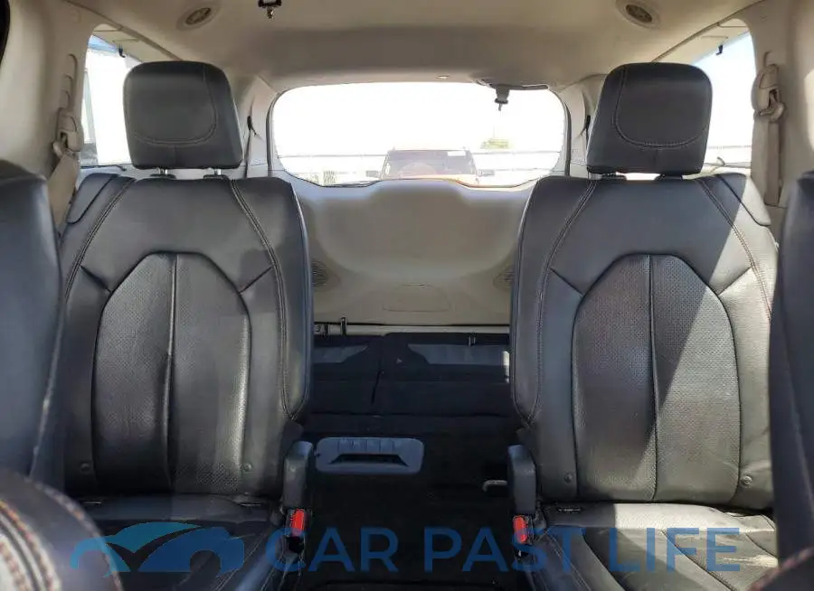 2C4RC1EGXHR628305# 10