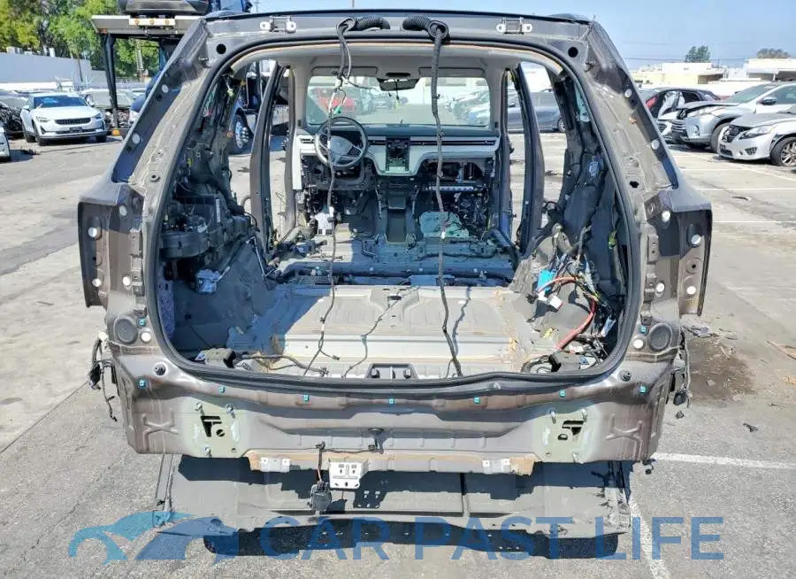 7JDEV3VL8SG020185# 6