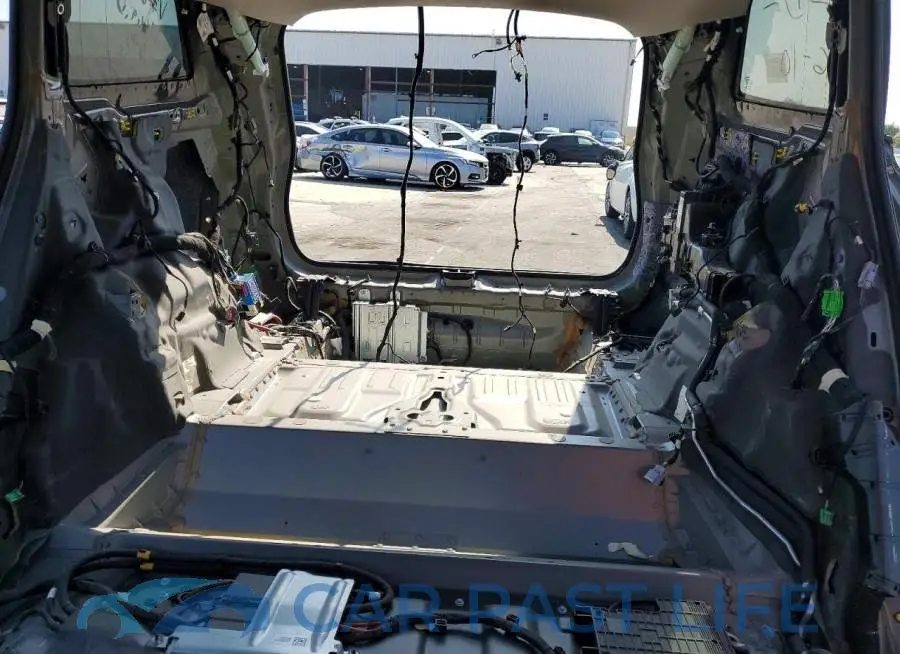 7JDEV3VL8SG020185# 10