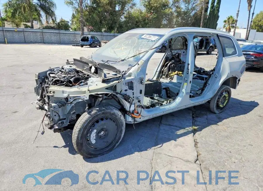 YV4H60PE0T1497808# 1