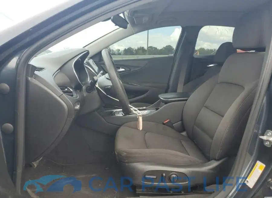 1G1ZD5ST2MF027535# 7