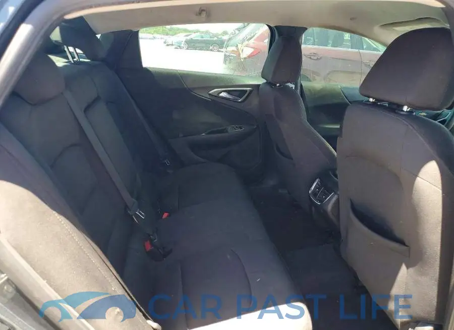 1G1ZD5ST3JF238075# 10