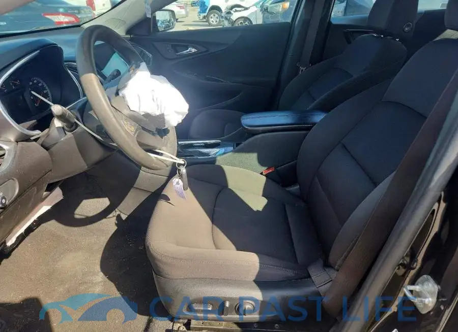 1G1ZD5ST8LF113267# 7